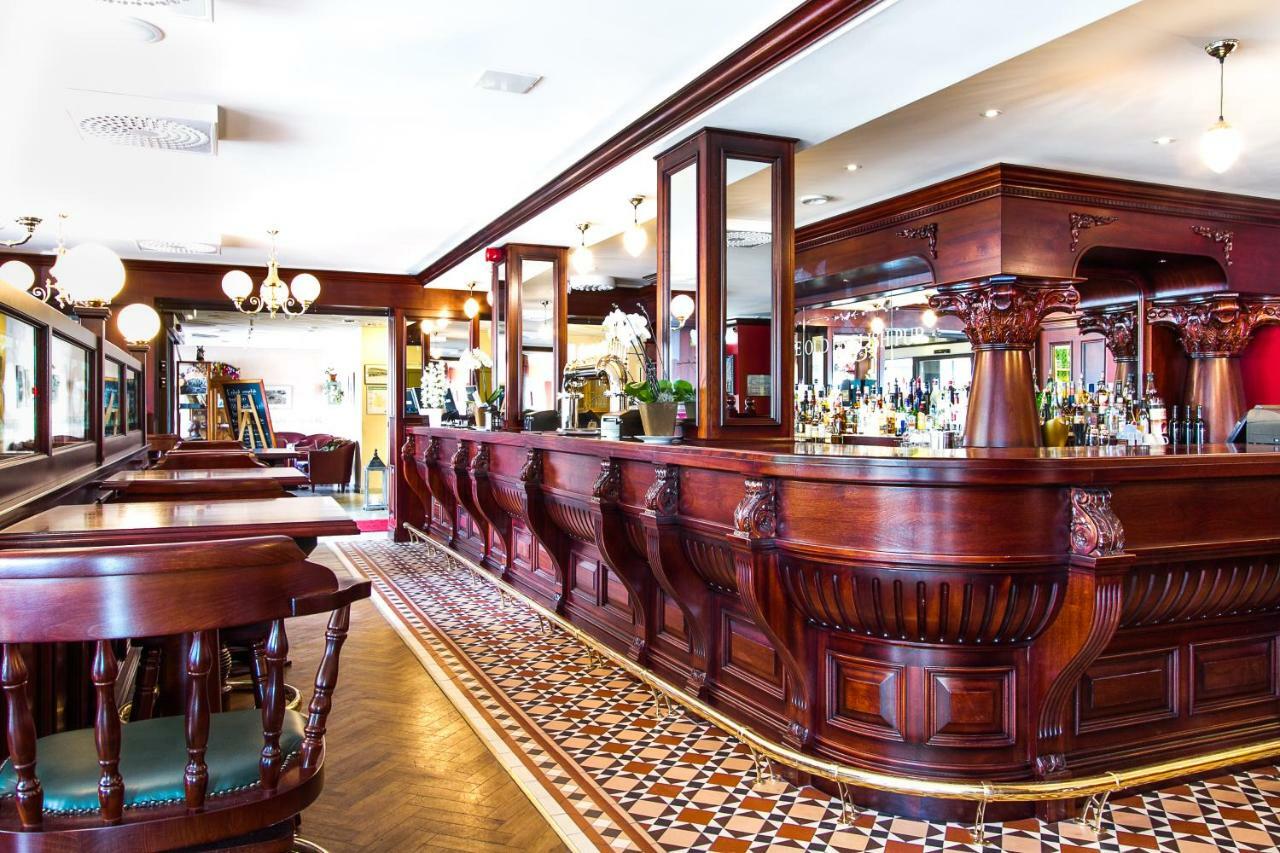 Hotell Stinsen Hallsberg Zewnętrze zdjęcie