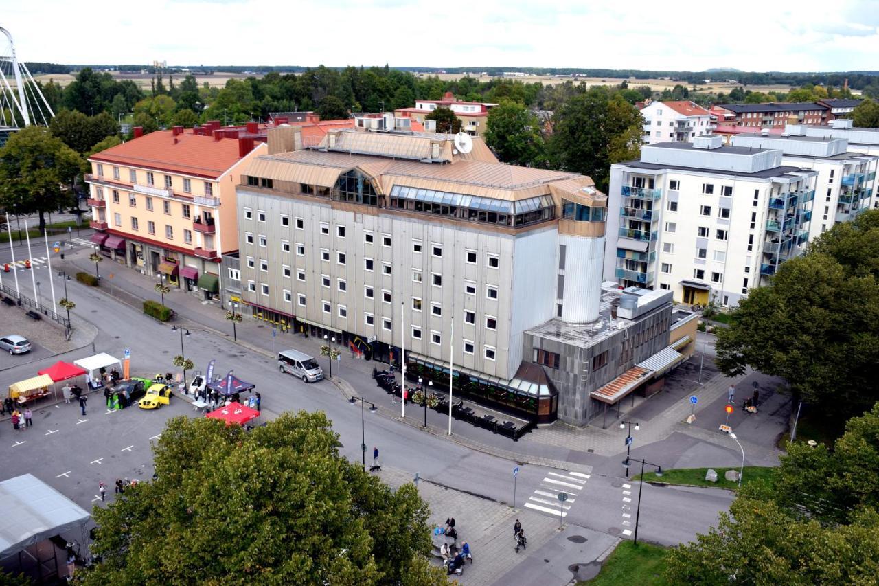 Hotell Stinsen Hallsberg Zewnętrze zdjęcie